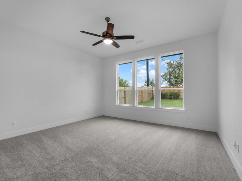 Spacious, unfurnished interior of a new home in Pecan Ridge, Fulshear (Image 16).