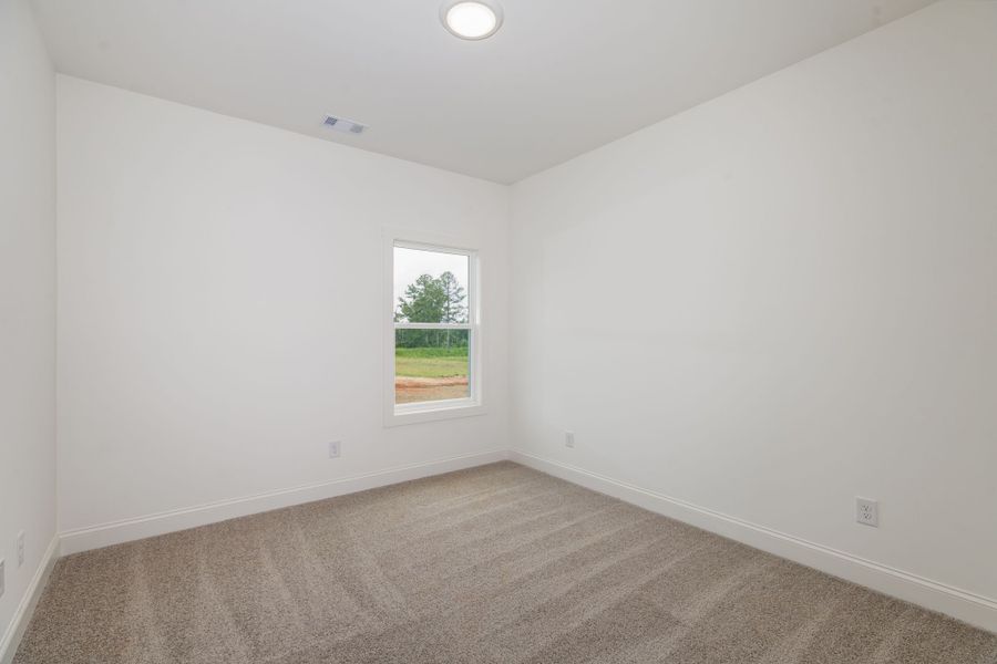 Spacious, unfurnished interior of a new home in The Reserve at Reidsboro, Williamson (Image 43).