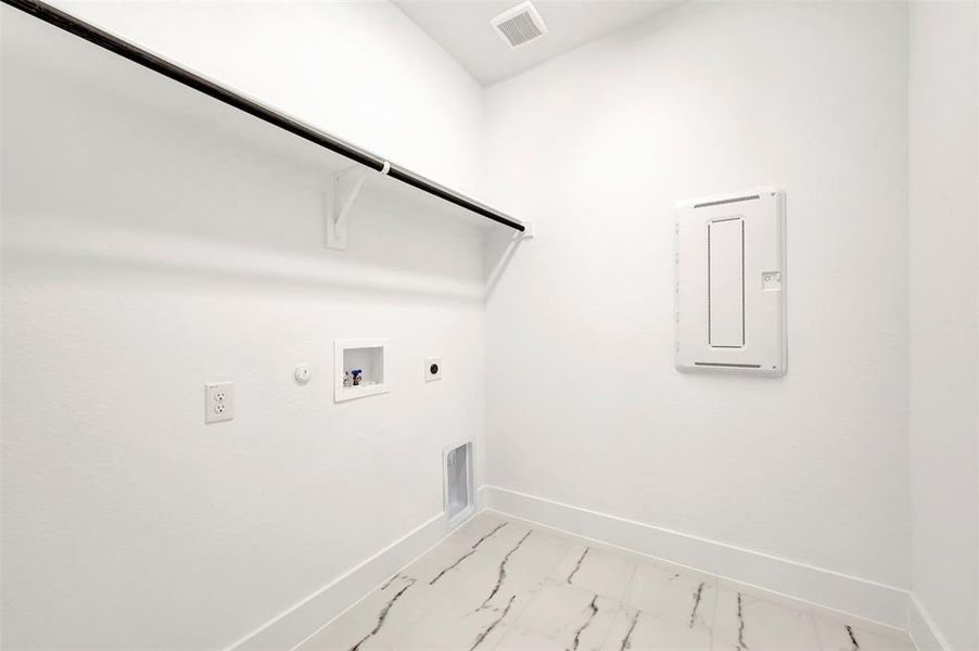 Spacious, unfurnished interior of a new home in Vintage Village, Argyle (Image 32). Spacious, unfurnished interior of a new home in Vintage Village, Argyle (Image 32).