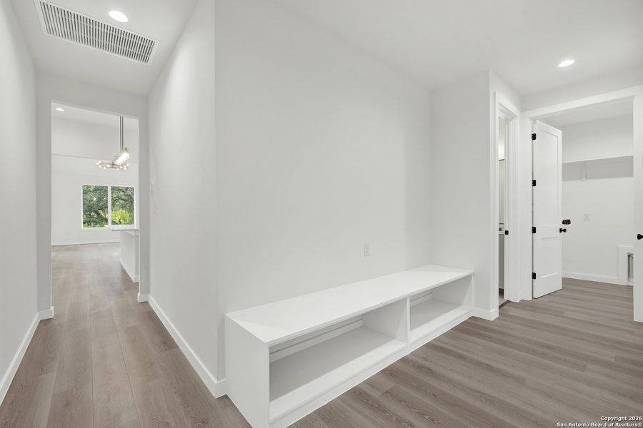 Image 44 of a home in .