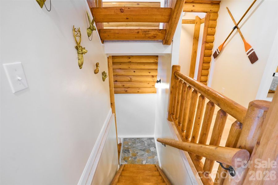 Spacious, unfurnished interior of a new home in , Lake Lure (Image 19).