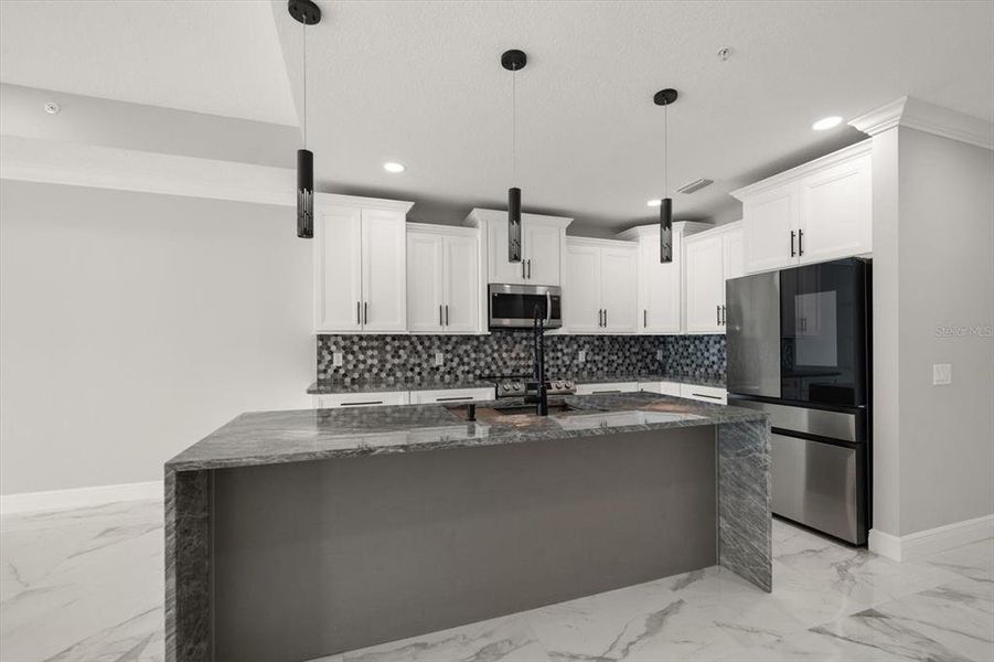 Furnished interior view inside a new home in , Clearwater (Image 8).