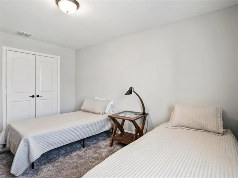 Whether it's for kids, guests, or your latest project, there’s space to make it yours. Whether it's for kids, guests, or your latest project, there’s space to make it yours.