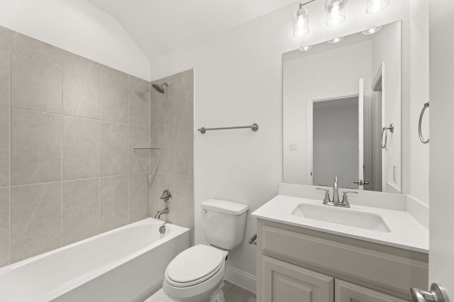 Furnished interior view inside a new home in River Ranch, Van Alstyne (Image 13).