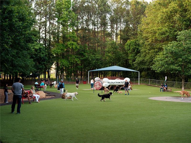 Image 52 of a home in Knollwood.