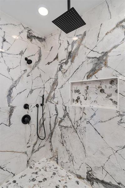 Image 70 of a home in .