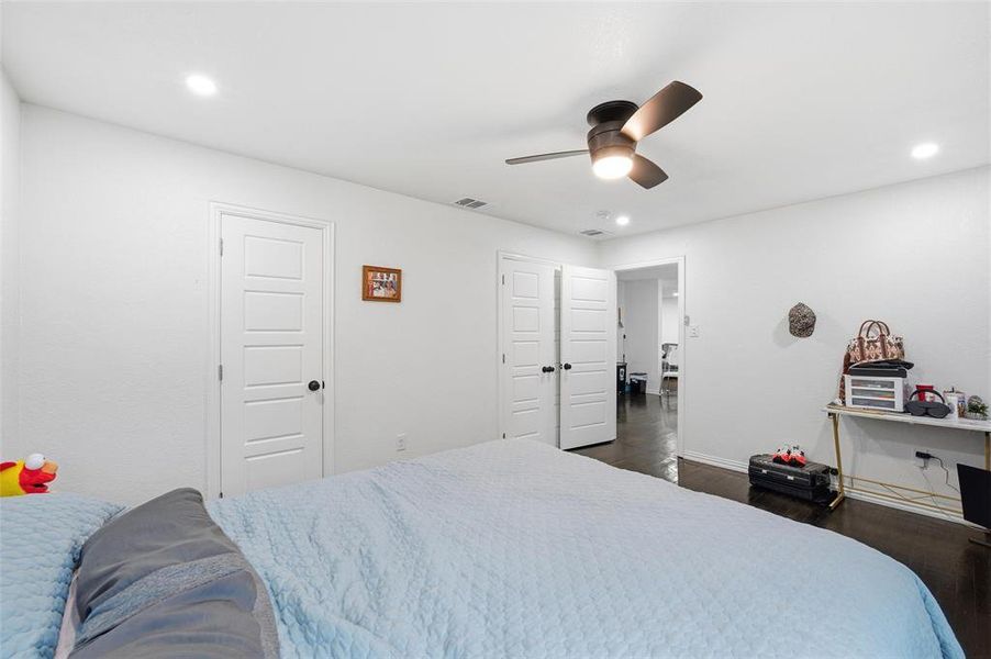 Furnished interior view inside a new home in , Hillsboro (Image 16).