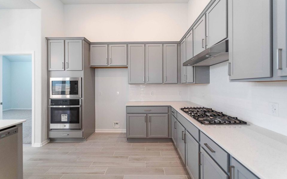 Image 14 of a home in River Ranch Meadows. Image 14 of a home in River Ranch Meadows.