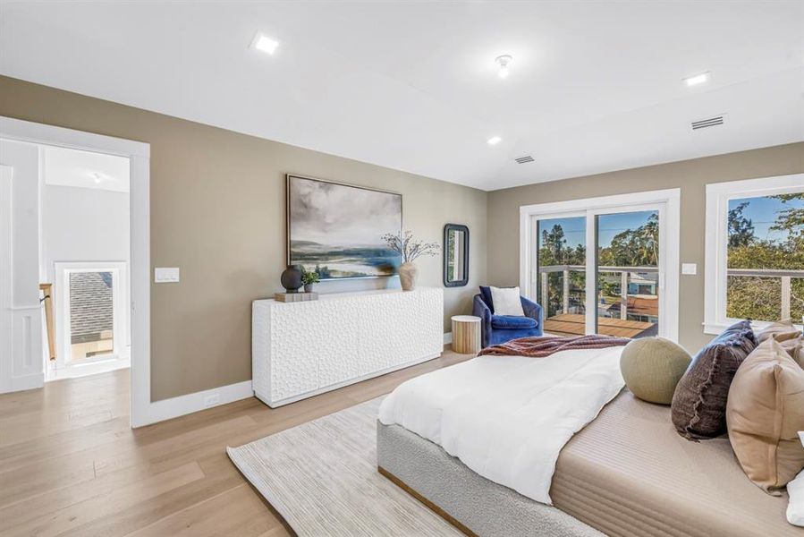 Furnished interior view inside a new home in , St. Petersburg (Image 47).