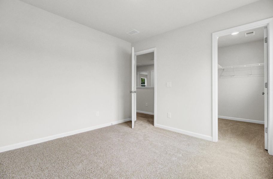 Spacious, unfurnished interior of a new home in , Ladson (Image 30).