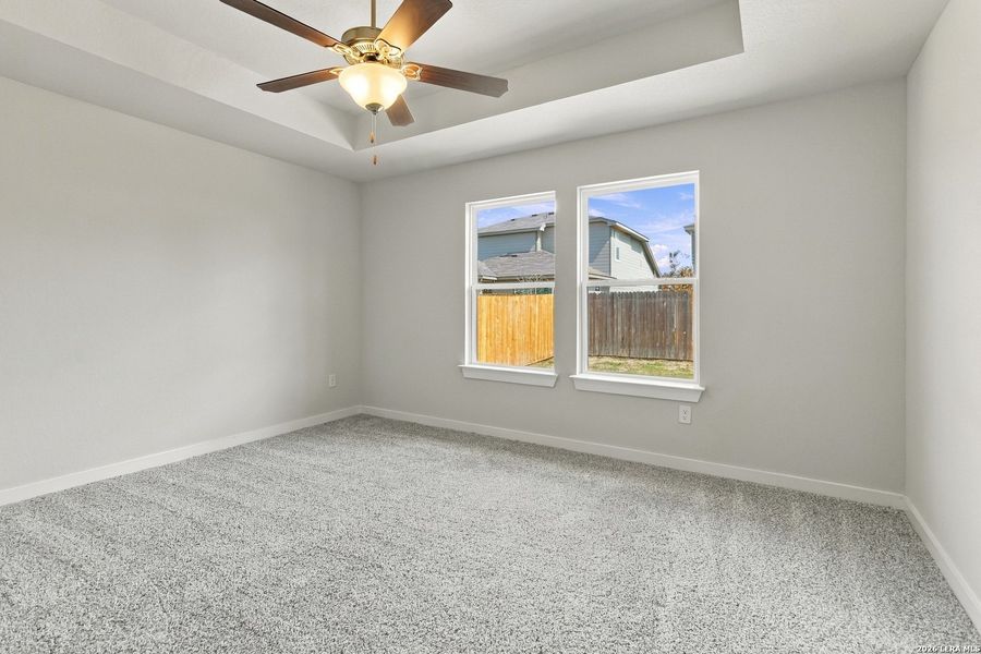 Spacious, unfurnished interior of a new home in Red Hawk Landing, San Antonio (Image 16). Spacious, unfurnished interior of a new home in Red Hawk Landing, San Antonio (Image 16).