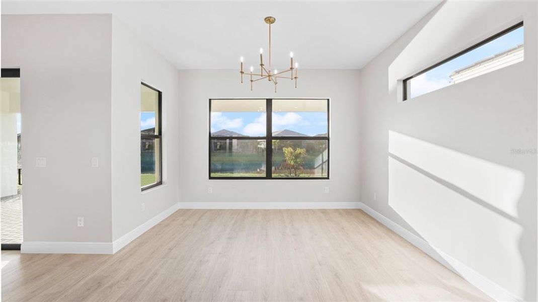 Spacious, unfurnished interior of a new home in Cresswind Lakewood Ranch, Lakewood Ranch (Image 28).