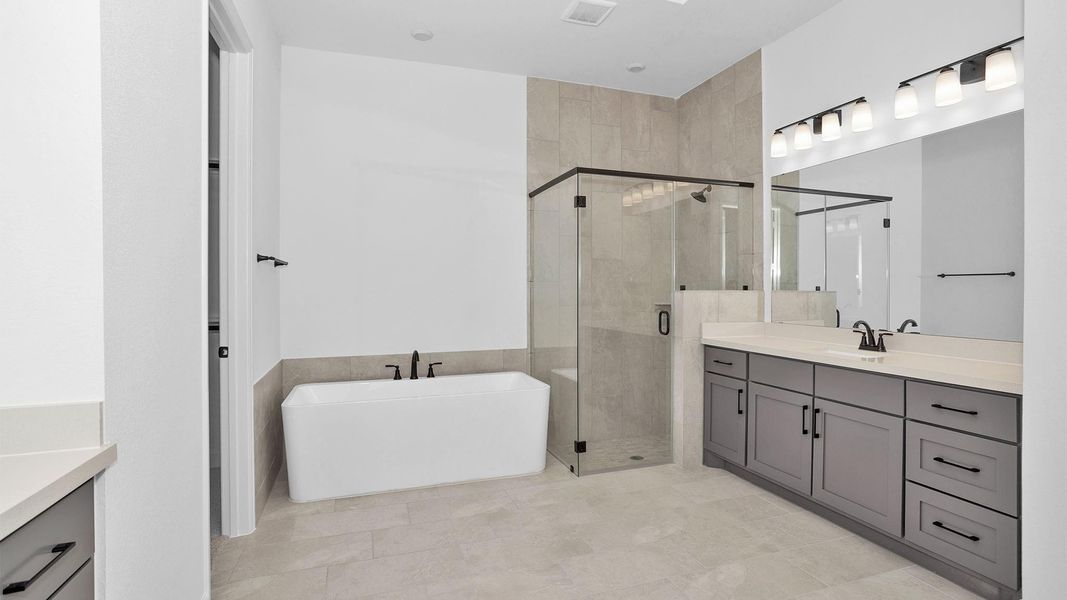 Furnished interior view inside a new home in Valencia 70', Manvel (Image 3). Furnished interior view inside a new home in Valencia 70', Manvel (Image 3).