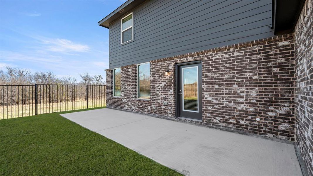 25. 10904 Cacao - Patio