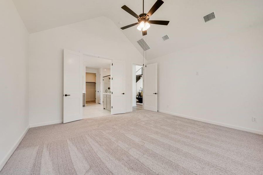 Spacious, unfurnished interior of a new home in Chatham Reserve, Providence Village (Image 25).