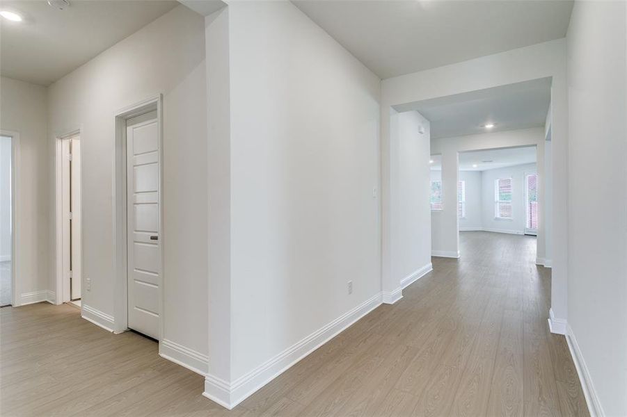 Spacious, unfurnished interior of a new home in The Preserve Estates, Justin (Image 16).