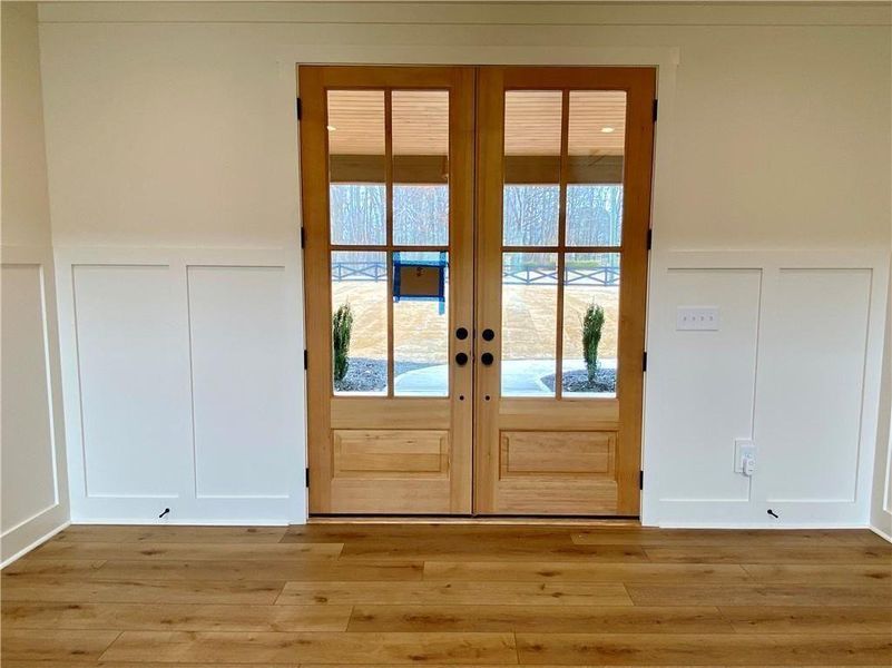 Spacious, unfurnished interior of a new home in , Gainesville (Image 26).