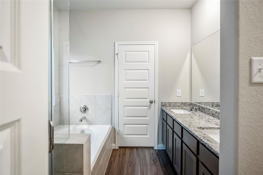 Furnished interior view inside a new home in , Conroe (Image 17). Furnished interior view inside a new home in , Conroe (Image 17).
