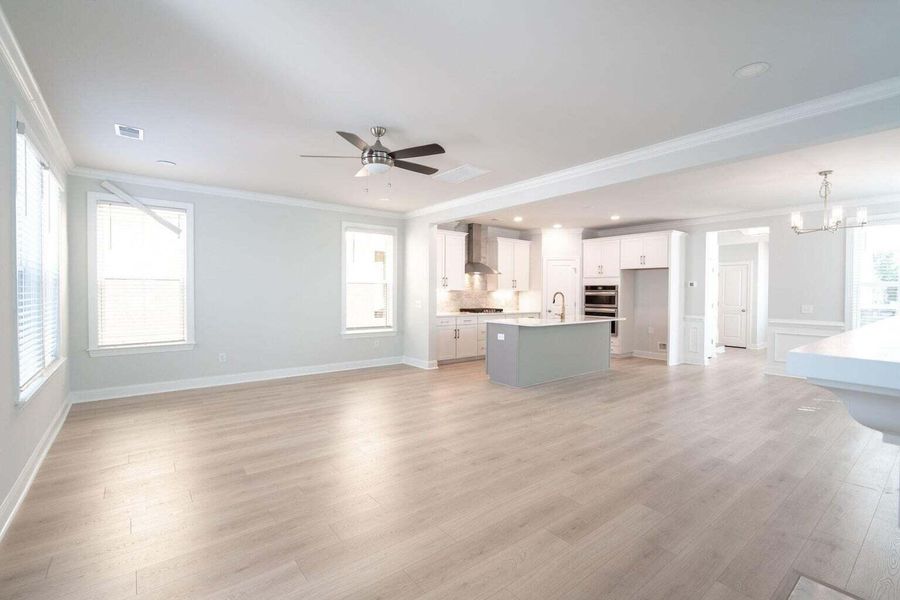 Spacious, unfurnished interior of a new home in Sweetgrass Station, Summerville (Image 21).