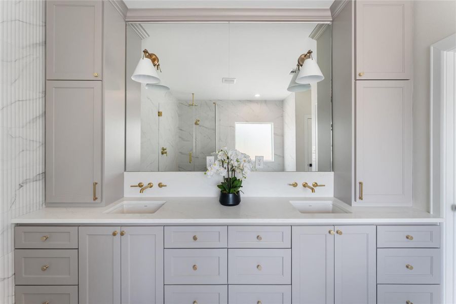 Image 34 of a home in .