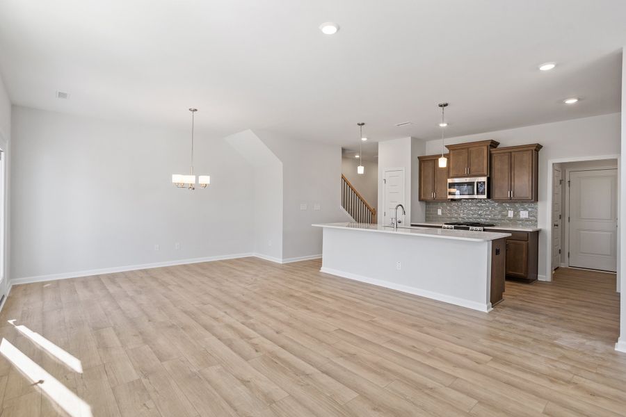 Spacious, unfurnished interior of a new home in Sweetbrier, Durham (Image 17).