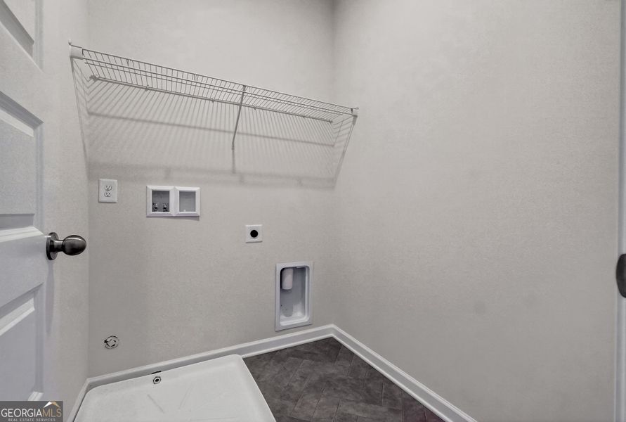 Spacious, unfurnished interior of a new home in Stonebridge North, Macon (Image 20).