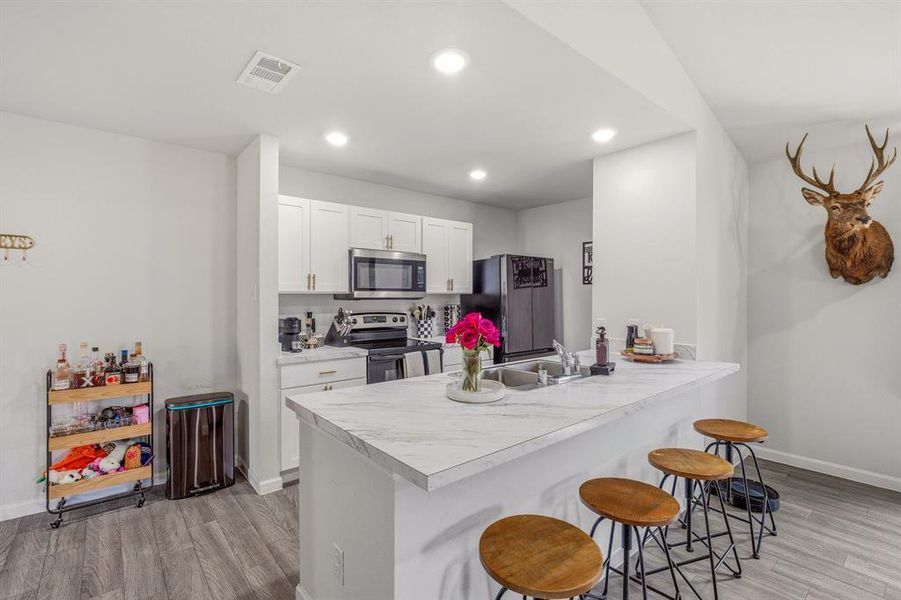 Furnished interior view inside a new home in Tolar Oaks, Tolar (Image 16).