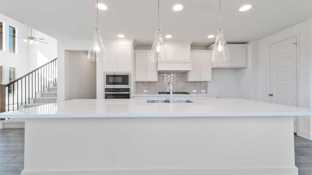 Furnished interior view inside a new home in The Parks At Wilson Creek 40', Celina (Image 9). Furnished interior view inside a new home in The Parks At Wilson Creek 40', Celina (Image 9).