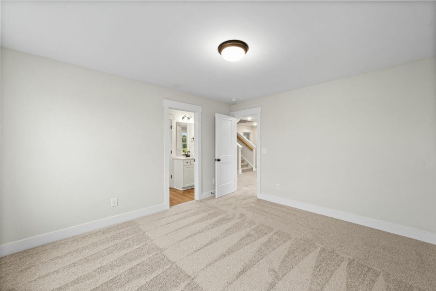 Spacious, unfurnished interior of a new home in Monterra, Kernersville (Image 43).