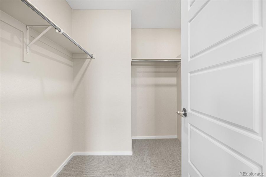 Spacious, unfurnished interior of a new home in Barefoot Village, Firestone (Image 13).