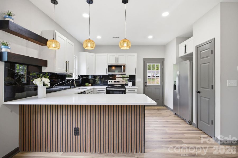 Furnished interior view inside a new home in , Kannapolis (Image 6).