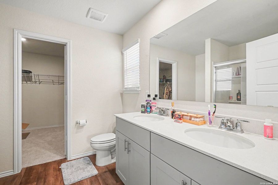 Furnished interior view inside a new home in Lily Springs, Seguin (Image 14).
