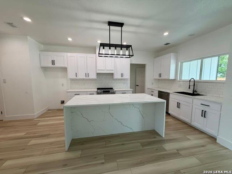 Furnished interior view inside a new home in , Floresville (Image 6).