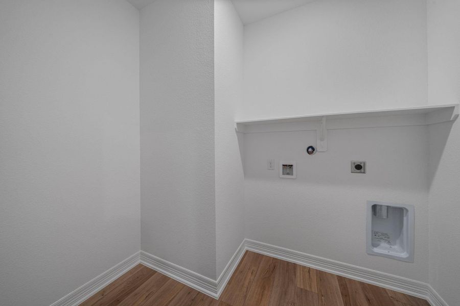 Spacious, unfurnished interior of a new home in Arabella on the Prairie, Richmond (Image 9). Spacious, unfurnished interior of a new home in Arabella on the Prairie, Richmond (Image 9).