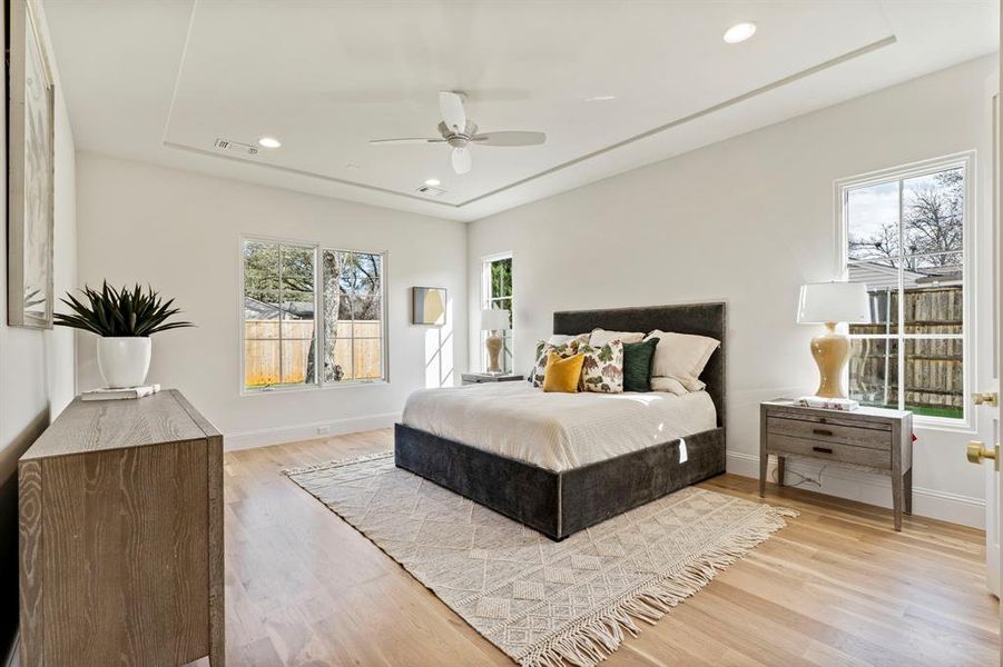 Furnished interior view inside a new home in , Dallas (Image 10).