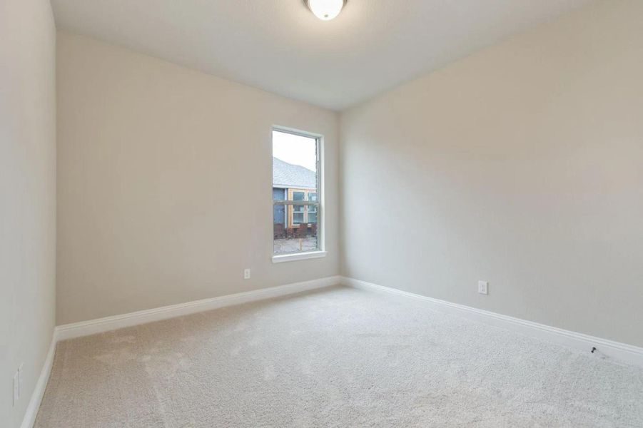 Image 223 representing the Concept 2373 by Landsea Homes in Coyote Crossing, Godley, TX. Image 223 representing the Concept 2373 by Landsea Homes in Coyote Crossing, Godley, TX.