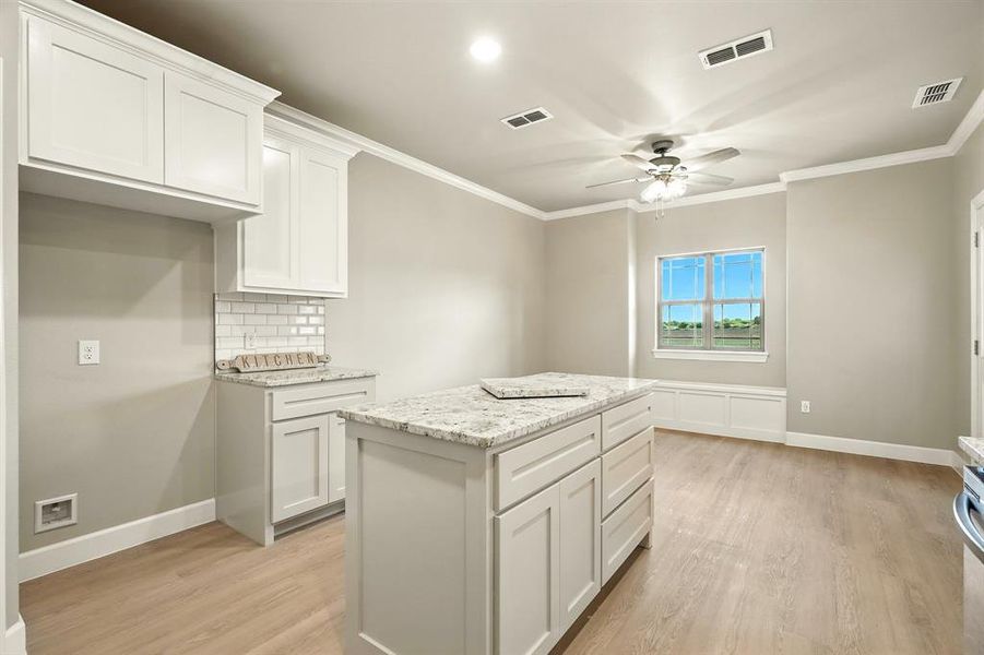 Furnished interior view inside a new home in , Abilene (Image 12).