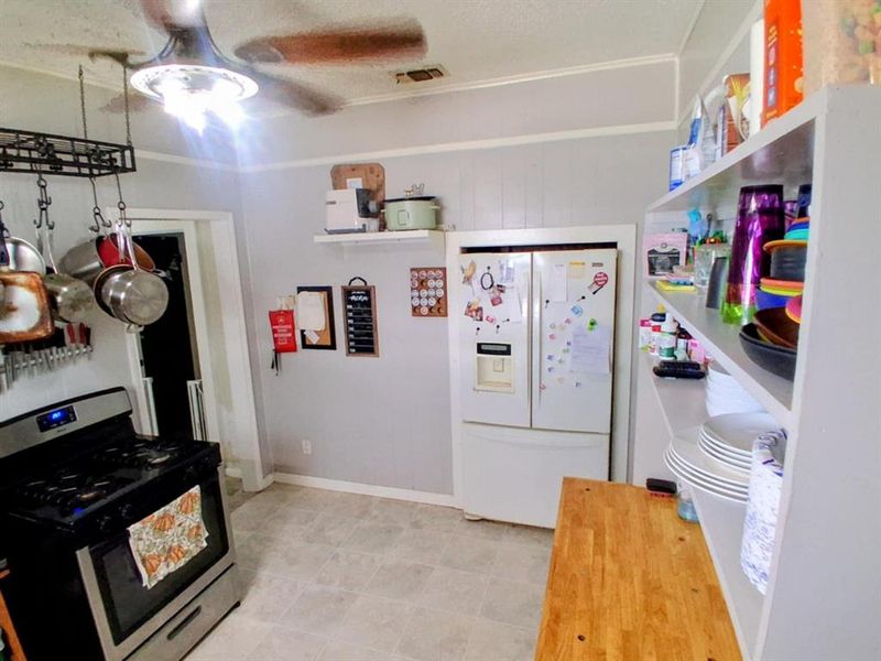 Image 21 of a home in . Image 21 of a home in .