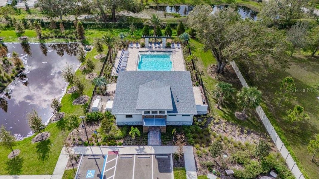 Community amenities in Bloomingdale Townes, Brandon (Image 34).