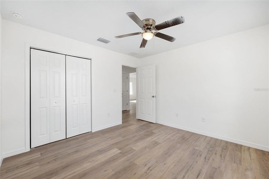 Spacious, unfurnished interior of a new home in , Ocala (Image 79).