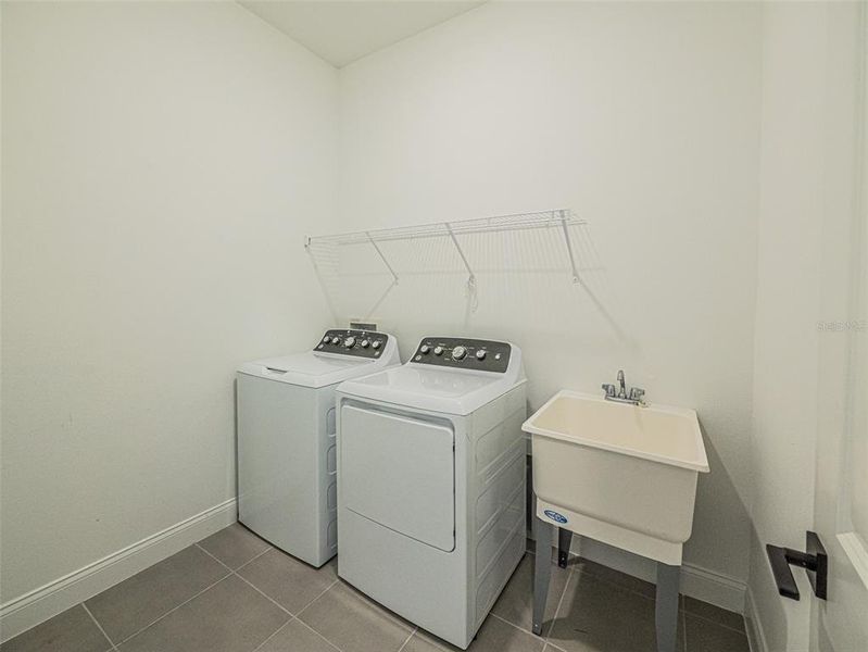Close-up of interior finishes inside a home in Horizon Isle, Winter Garden (Image 21). Close-up of interior finishes inside a home in Horizon Isle, Winter Garden (Image 21).