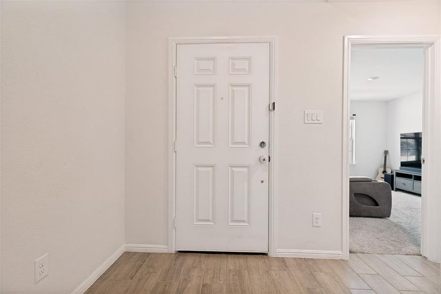 Spacious, unfurnished interior of a new home in Light Farms - Sweetwater, Celina (Image 20). Spacious, unfurnished interior of a new home in Light Farms - Sweetwater, Celina (Image 20).