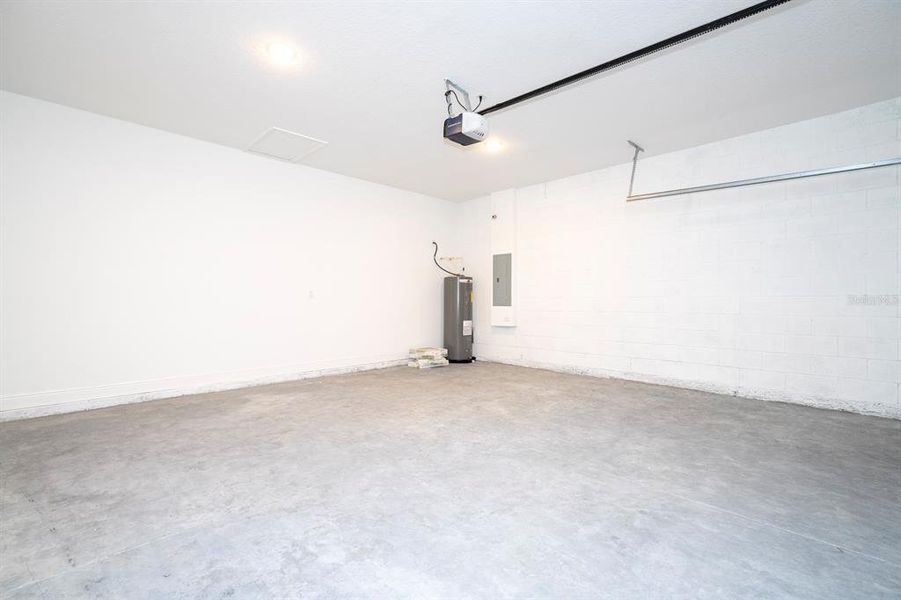 Spacious, unfurnished interior of a new home in , Ocala (Image 46). Spacious, unfurnished interior of a new home in , Ocala (Image 46).
