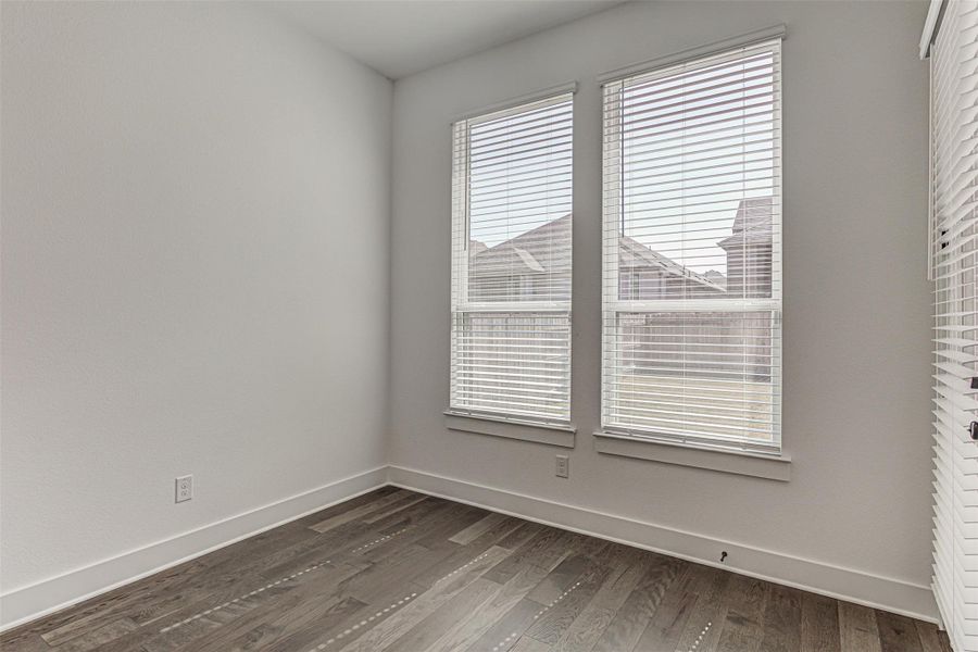 Spacious, unfurnished interior of a new home in Flora, Hutto (Image 24).