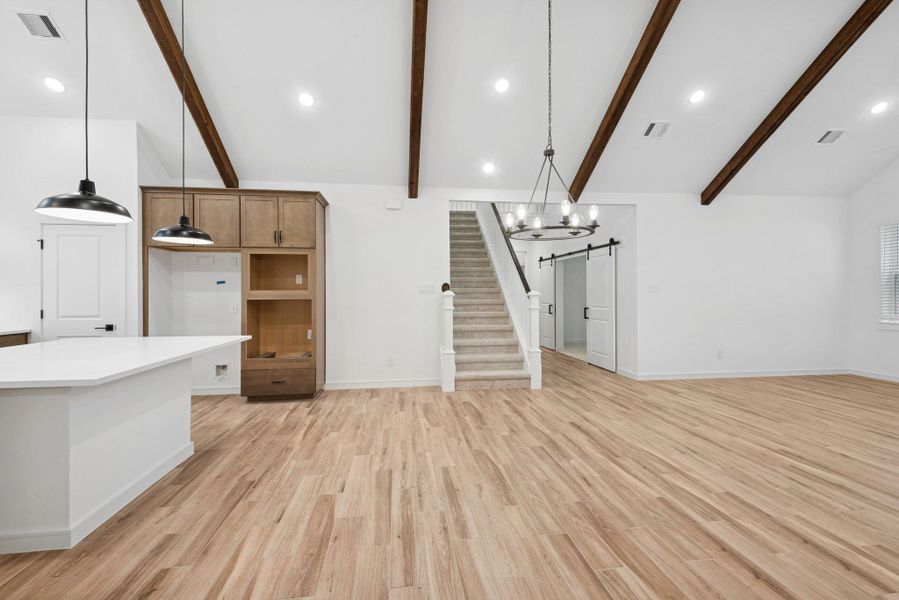 Spacious, unfurnished interior of a new home in Harvest Pointe, Needville (Image 14).