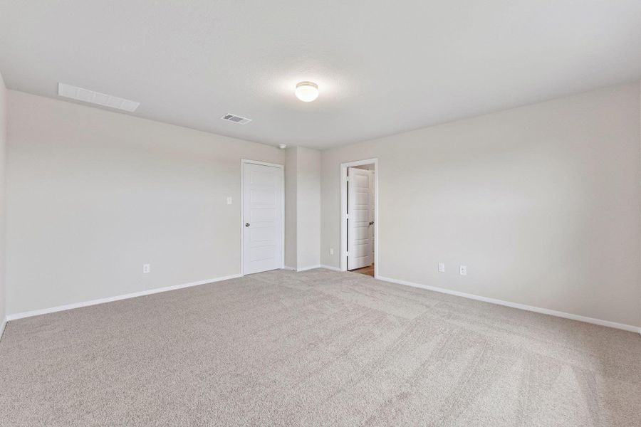 Spacious, unfurnished interior of a new home in Hymeadow, San Marcos (Image 18). Spacious, unfurnished interior of a new home in Hymeadow, San Marcos (Image 18).