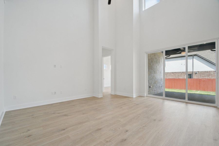Home is under construction, not the actual photos – for illustrative purposes only. Please confirm features and color selections