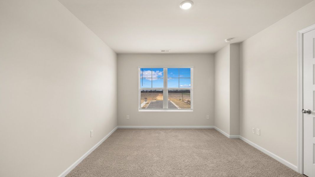 Spacious, unfurnished interior of a new home in The Gables at Agricultural Village, Perry (Image 17).