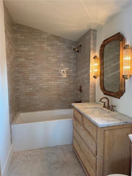 Furnished interior view inside a new home in , Tampa (Image 6).