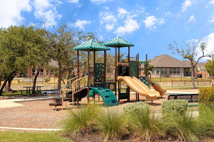 Community amenities in Highland Village, Georgetown (Image 4).